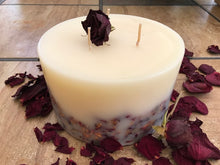 Load image into Gallery viewer, WRAPPED UP IN ROSES Rose Candle