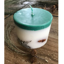 Load image into Gallery viewer, WINTER PINE Pine Tree & Spice Candle