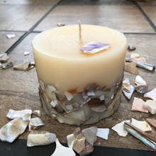 Load image into Gallery viewer, CHIIIIILL Vanilla Candle